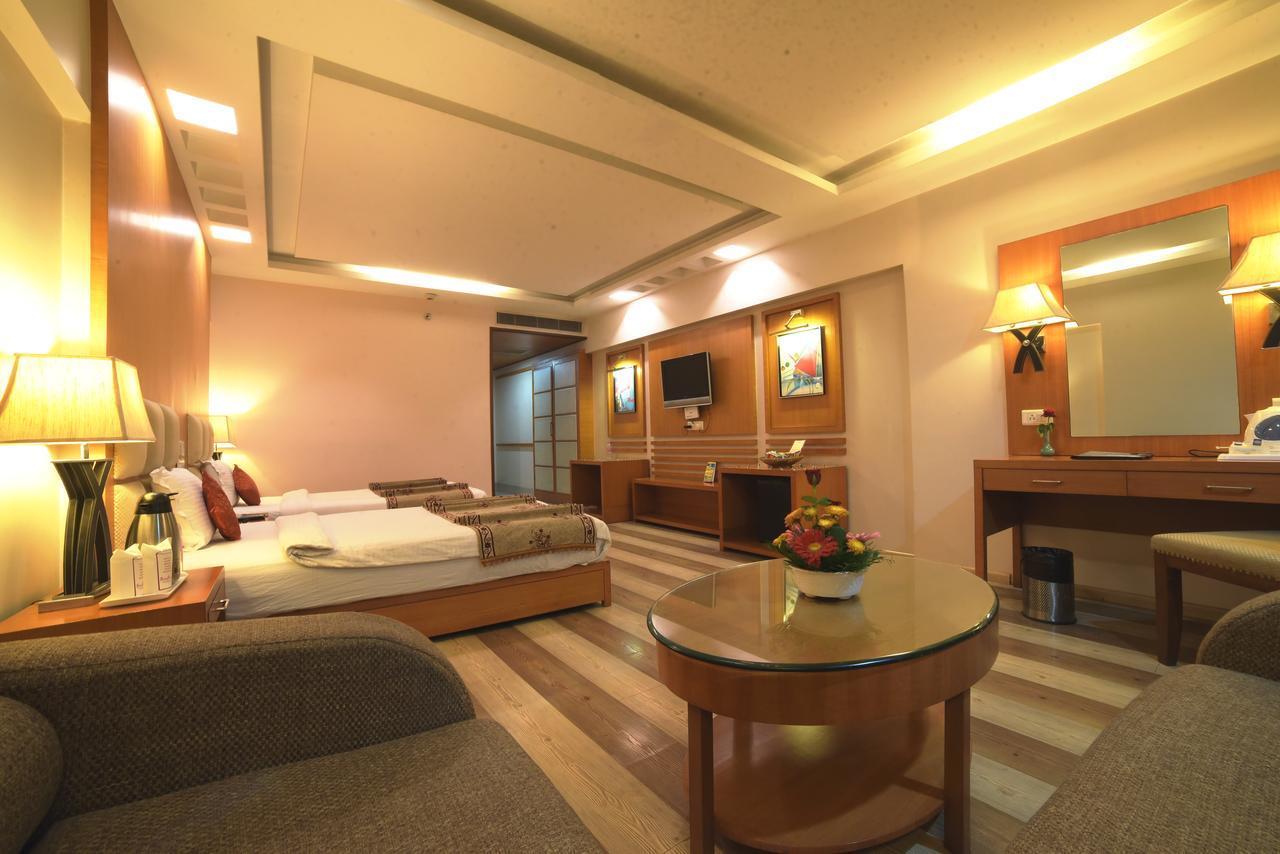 Hotel Babylon Inn Rāipur Zewnętrze zdjęcie