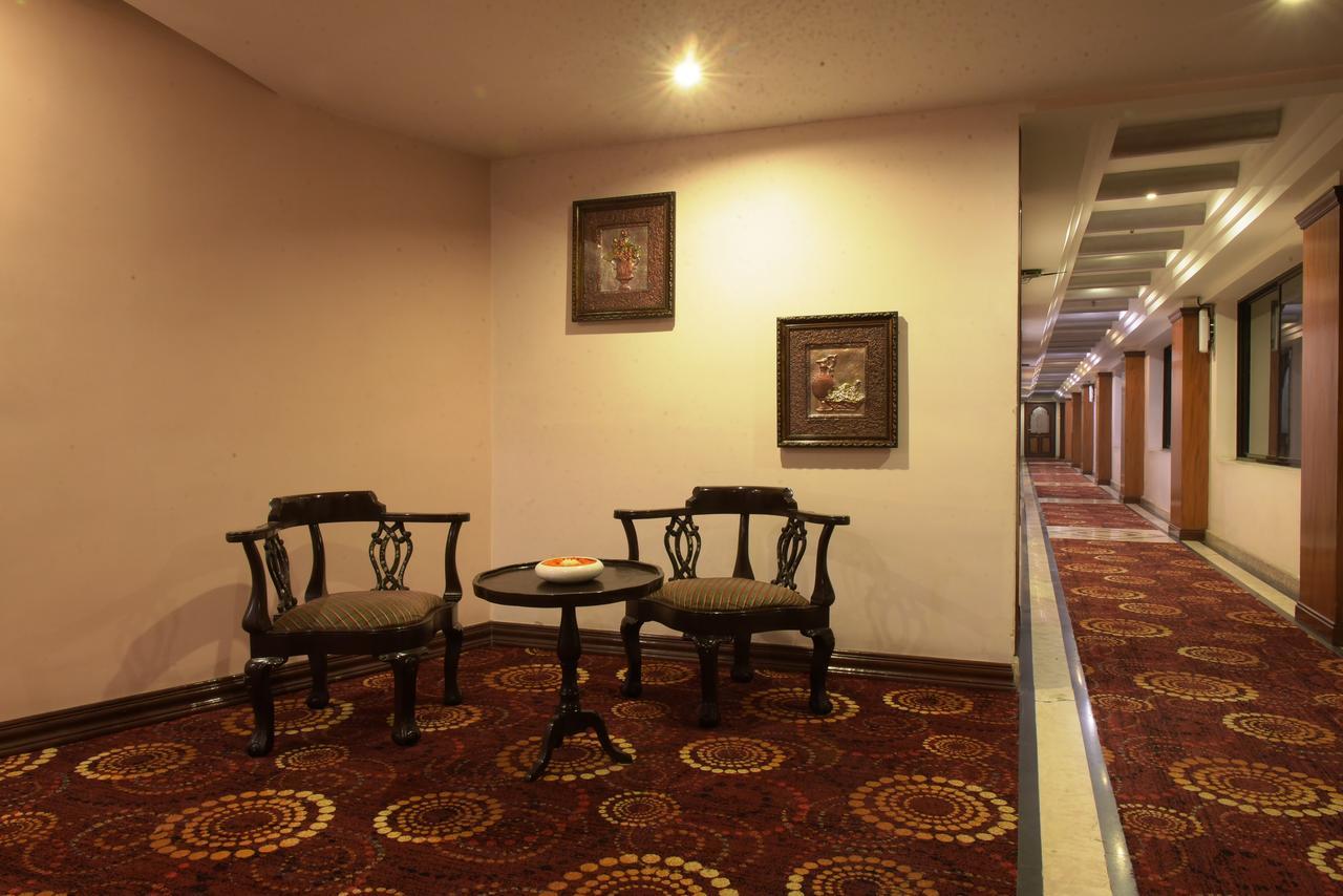 Hotel Babylon Inn Rāipur Zewnętrze zdjęcie