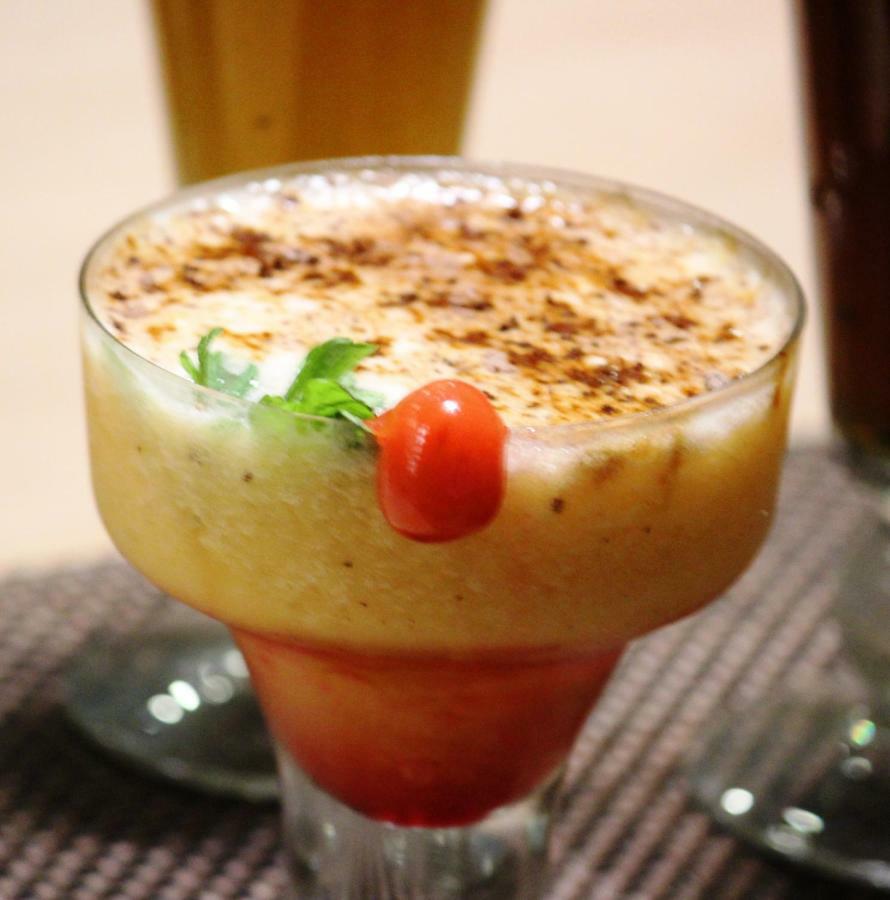 Hotel Babylon Inn Rāipur Zewnętrze zdjęcie